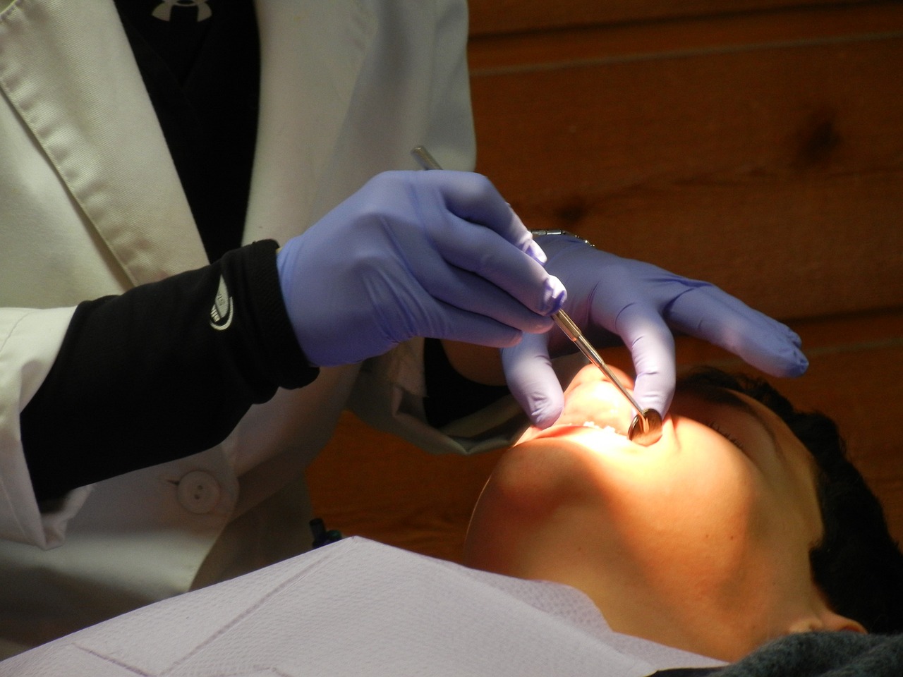 Ortodonta Katowice – jak znaleźć odpowiedniego specjalistę do leczenia wad zgryzu